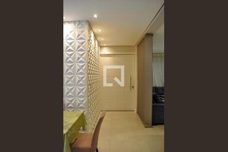 Entrada de casa de condomínio à venda com 3 quartos, 168m² em Guarujá, Porto Alegre