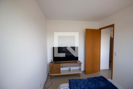 Quarto de apartamento para alugar com 2 quartos, 41m² em Qn 407, Brasília