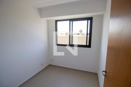 Quarto 2 de apartamento para alugar com 2 quartos, 41m² em Qn 407, Brasília
