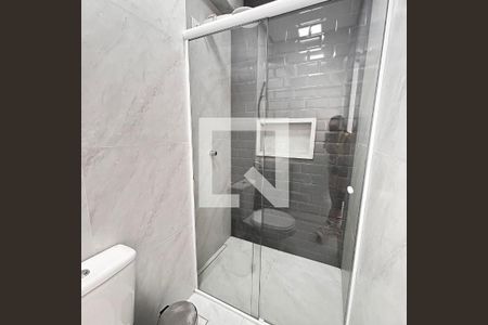 Casa à venda com 2 quartos, 118m² em Vila Antonieta, São Paulo