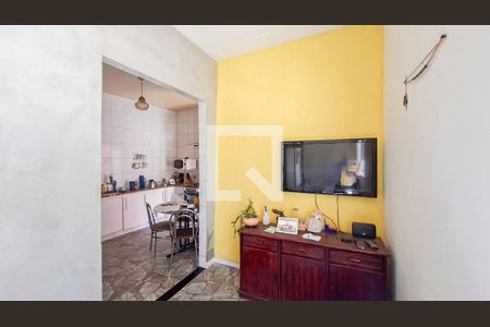 Sala de TV de casa à venda com 3 quartos, 843m² em Nova Floresta, Belo Horizonte
