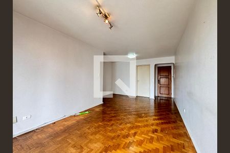 Sala de apartamento para alugar com 3 quartos, 82m² em Indianópolis, São Paulo