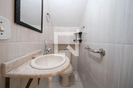 Lavabo de casa de condomínio para alugar com 2 quartos, 109m² em Vila Libanesa, São Paulo