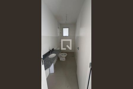 Banheiro de apartamento para alugar com 3 quartos, 80m² em Palmeiras, Belo Horizonte
