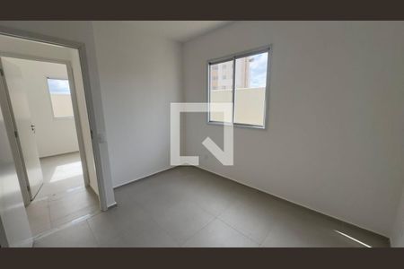 Quarto de apartamento para alugar com 3 quartos, 80m² em Palmeiras, Belo Horizonte