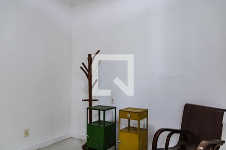 Quarto 1 de casa para alugar com 3 quartos, 331m² em Estoril, Belo Horizonte