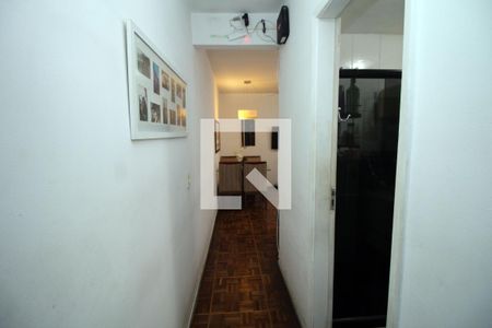 Corredor de apartamento à venda com 2 quartos, 86m² em Irajá, Rio de Janeiro