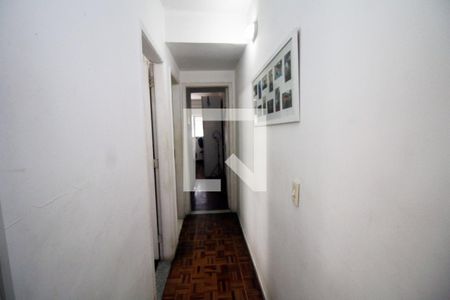 Corredor de apartamento à venda com 2 quartos, 86m² em Irajá, Rio de Janeiro