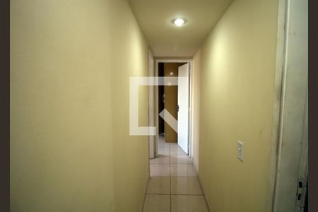 Sala - Corredor de apartamento para alugar com 3 quartos, 69m² em Irajá, Rio de Janeiro