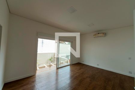 Suíte 1 de casa de condomínio à venda com 3 quartos, 300m² em Parque Sinai, Santana de Parnaíba