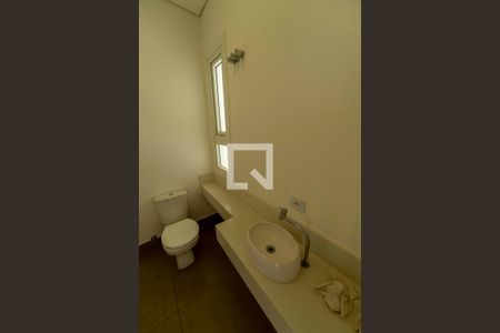 Lavabo de casa de condomínio à venda com 3 quartos, 300m² em Parque Sinai, Santana de Parnaíba