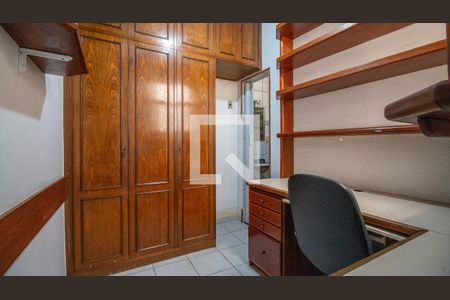 Quarto  de apartamento à venda com 4 quartos, 60m² em Maracanã, Rio de Janeiro