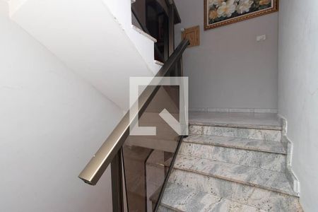 Escada de casa para alugar com 3 quartos, 130m² em Vila Dom Pedro Ii, São Paulo