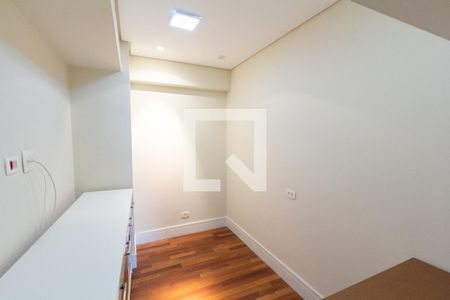 Quarto de apartamento à venda com 4 quartos, 130m² em Indianópolis, São Paulo