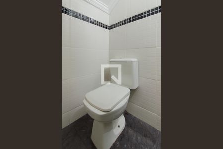 Lavabo de casa para alugar com 4 quartos, 250m² em Vila Monumento, São Paulo