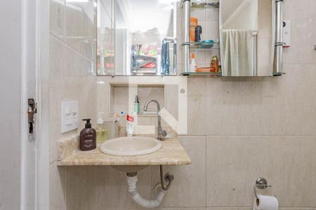 Banheiro de apartamento à venda com 2 quartos, 61m² em Vila Gumercindo, São Paulo