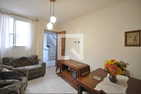 Sala de apartamento para alugar com 2 quartos, 50m² em Conjunto Habitacional Jova Rural, São Paulo
