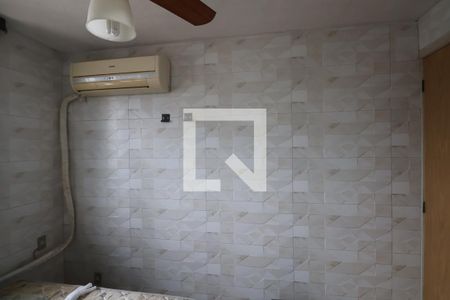 Quarto 2 de apartamento à venda com 2 quartos, 39m² em Mato Grande, Canoas