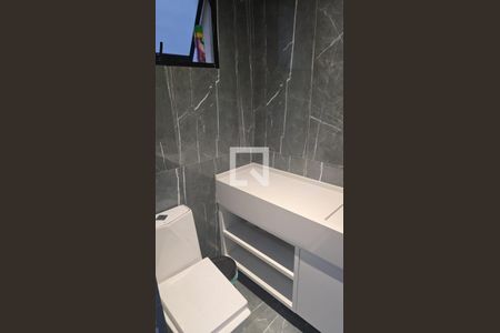 Banheiro de casa para alugar com 2 quartos, 160m² em Chácara Belenzinho, São Paulo