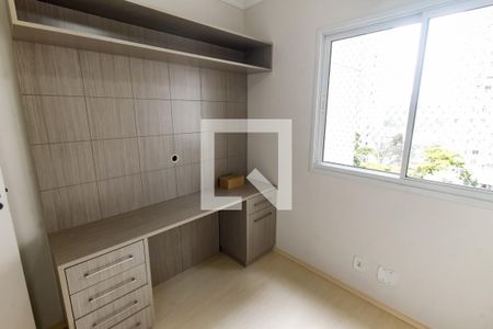 Escritório de apartamento para alugar com 3 quartos, 126m² em Jardim Wanda, Taboão da Serra