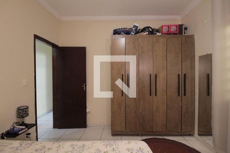 Quarto 1 de casa à venda com 3 quartos, 167m² em Floramar, Belo Horizonte
