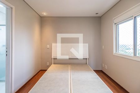 Suíte de apartamento à venda com 2 quartos, 86m² em Jardim Tupanci, Barueri