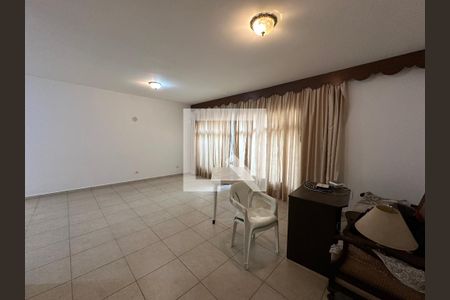 Sala de casa para alugar com 3 quartos, 200m² em Vila Anglo Brasileira, São Paulo