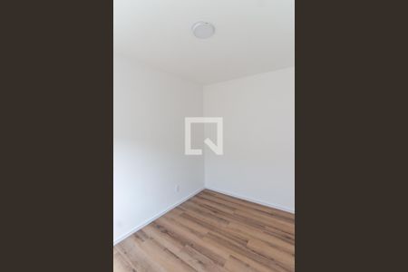 Quarto 1 de apartamento para alugar com 2 quartos, 44m² em Vila Ede, São Paulo