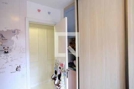 Quarto de apartamento à venda com 2 quartos, 160m² em Lourdes, Belo Horizonte