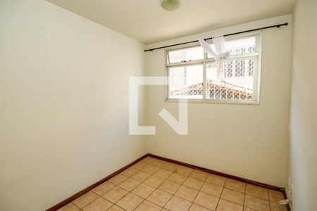 Sala de apartamento à venda com 2 quartos, 45m² em Castelo, Belo Horizonte