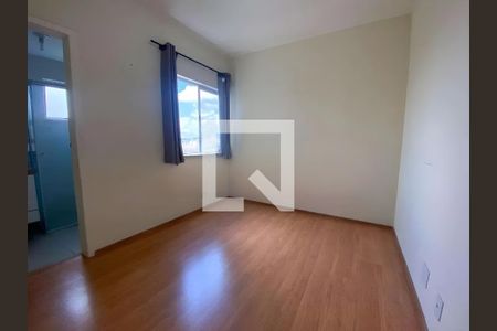 Quarto de apartamento para alugar com 2 quartos, 88m² em Calafate, Belo Horizonte