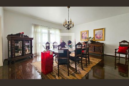 Sala de Jantar de casa à venda com 3 quartos, 1120m² em Jardim Santa Helena, São Paulo