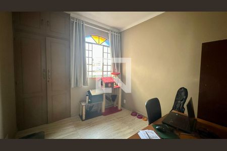 Quarto de apartamento à venda com 3 quartos, 88m² em Nova Suíça, Belo Horizonte