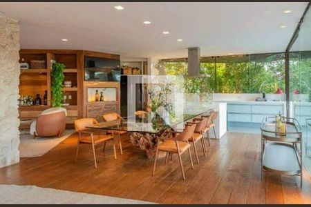 Casa à venda com 4 quartos, 850m² em Vila Castelo, Nova Lima
