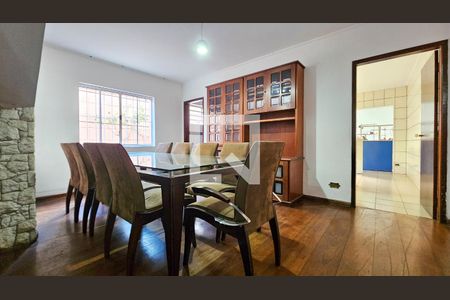 Sala de Jantar de casa para alugar com 2 quartos, 221m² em Jardim Luanda, São Paulo