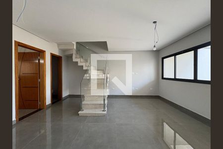 Sala de casa para alugar com 3 quartos, 136m² em Vila Eldizia, Santo André