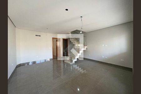 Sala de casa para alugar com 3 quartos, 136m² em Vila Eldizia, Santo André