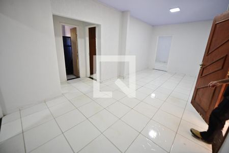Casa para alugar com 4 quartos, 160m² em Vila Alvorada, Goiânia