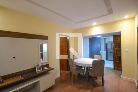 Sala de apartamento para alugar com 2 quartos, 80m² em Centro, Nilópolis