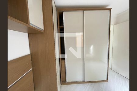 Quarto 2 de apartamento para alugar com 2 quartos, 52m² em Granja Viana, Cotia