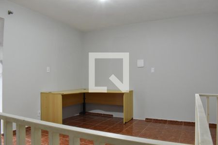 Sala 2 de casa para alugar com 3 quartos, 200m² em Santa Cândida, Curitiba