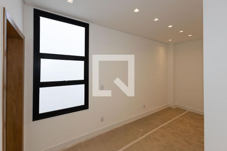 Closet da Suíte 1 de casa de condomínio à venda com 4 quartos, 330m² em Vale do Sereno, Nova Lima