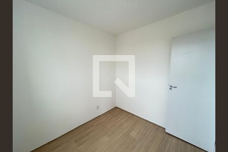 Quarto 1 de apartamento para alugar com 2 quartos, 38m² em Bonsucesso, Rio de Janeiro