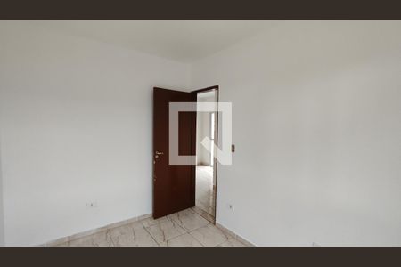 Quarto 2 de apartamento para alugar com 2 quartos, 49m² em Vila Cristina, Ferraz de Vasconcelos
