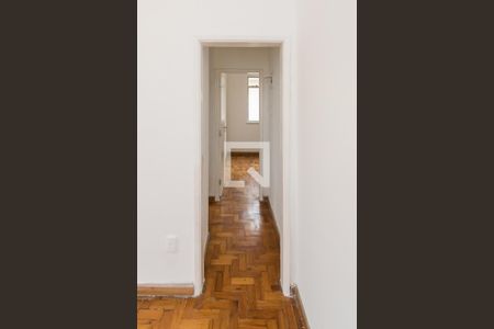 Sala de apartamento para alugar com 2 quartos, 67m² em Olaria, Rio de Janeiro