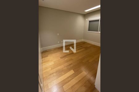 Apartamento à venda com 3 quartos, 258m² em Vila Cordeiro, São Paulo