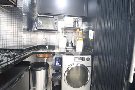Sala/Cozinha de apartamento à venda com 2 quartos, 34m² em Socorro, São Paulo