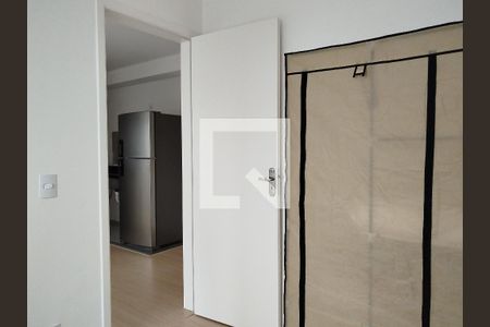 Quarto 2 de apartamento para alugar com 2 quartos, 34m² em Chácara Seis de Outubro, São Paulo