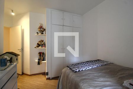 Quarto 2 de apartamento à venda com 3 quartos, 117m² em Moema, São Paulo