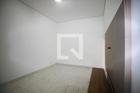 Sala de casa de condomínio para alugar com 3 quartos, 200m² em Loteamento Dinora Rosa, Sorocaba